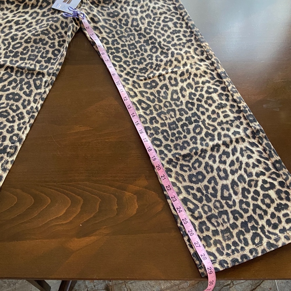 Telepatia Leopard Print Wide-Leg Pants, size 5/27. New with tags! Super cute! - Picture 14 of 14